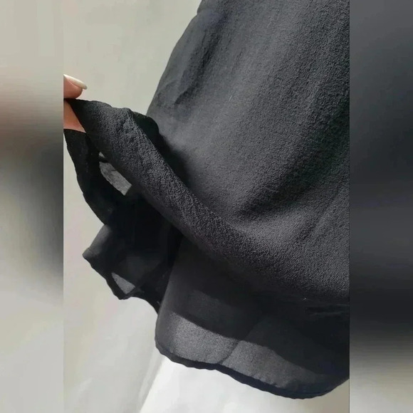 Banana Republic ruffled front silk dress, sleeveless, black, size 6 - Picture 7 of 9